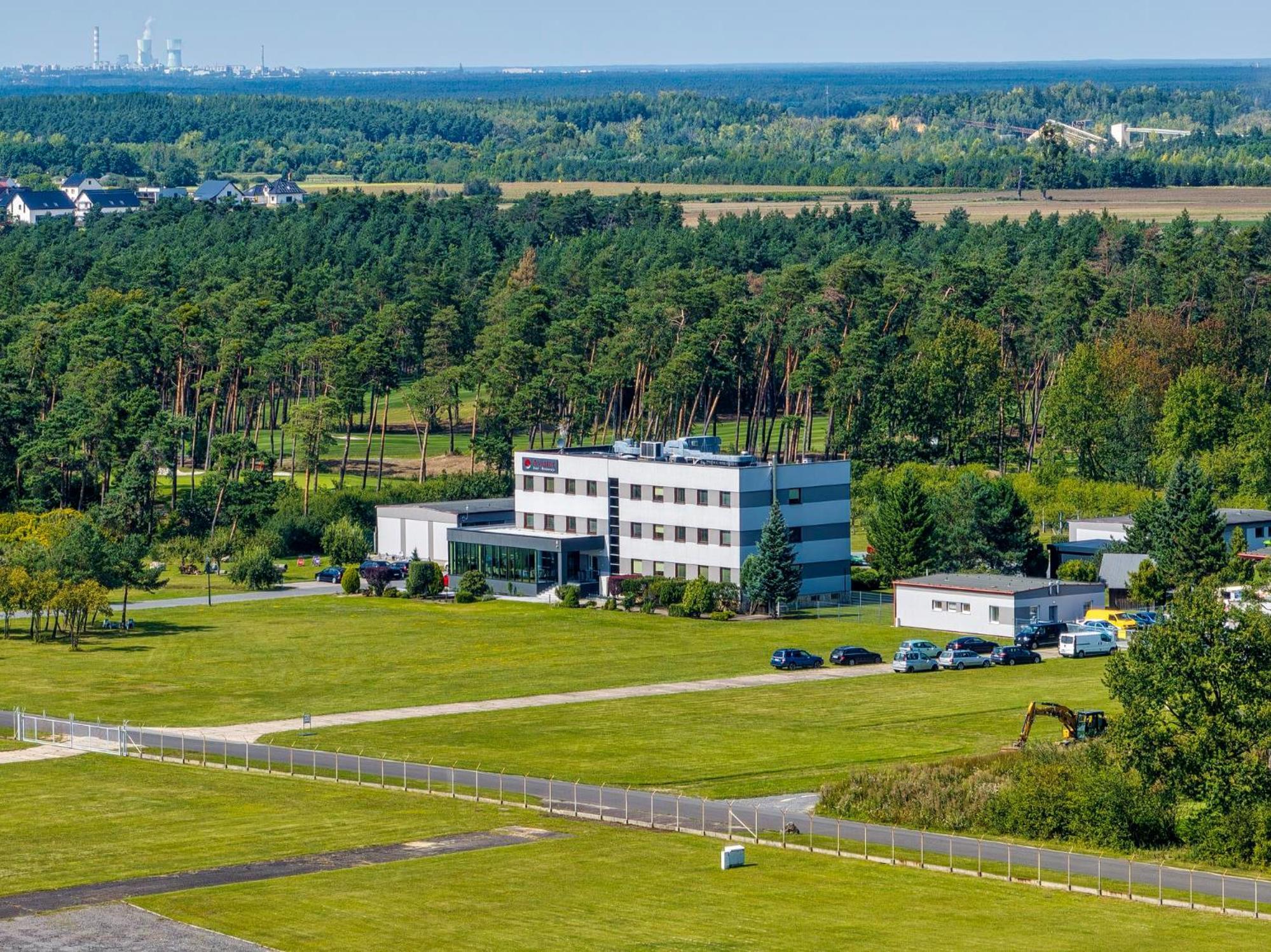 Hotel Aviator Kamien Slaski Ngoại thất bức ảnh