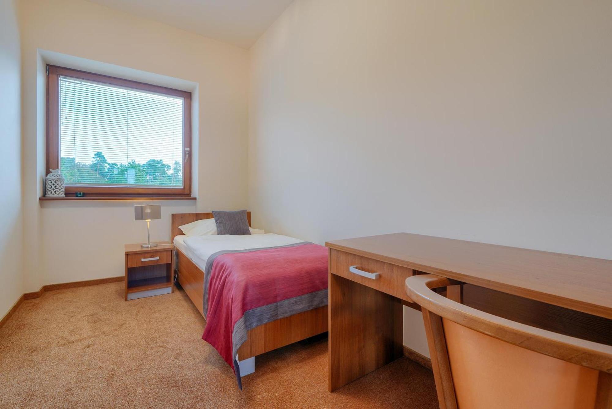 Hotel Aviator Kamien Slaski Ngoại thất bức ảnh